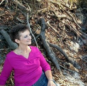 Meet your Posher, Lynne